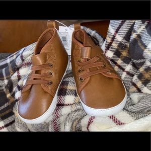 Soft bottom baby boy shoes